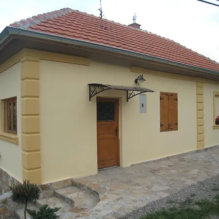 Casa vacanze Tijanje *